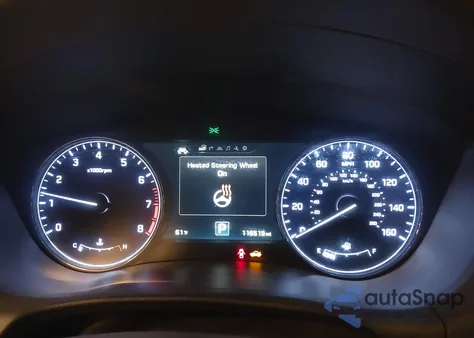 2017 Genesis G80 3.8 z USA, uszkodzony, nr VIN KMHGN4JE2HU186044